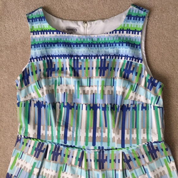 SOLD Dress Barn Fit & Flare Pleated Dress Size 14 - Picture 7 of 8